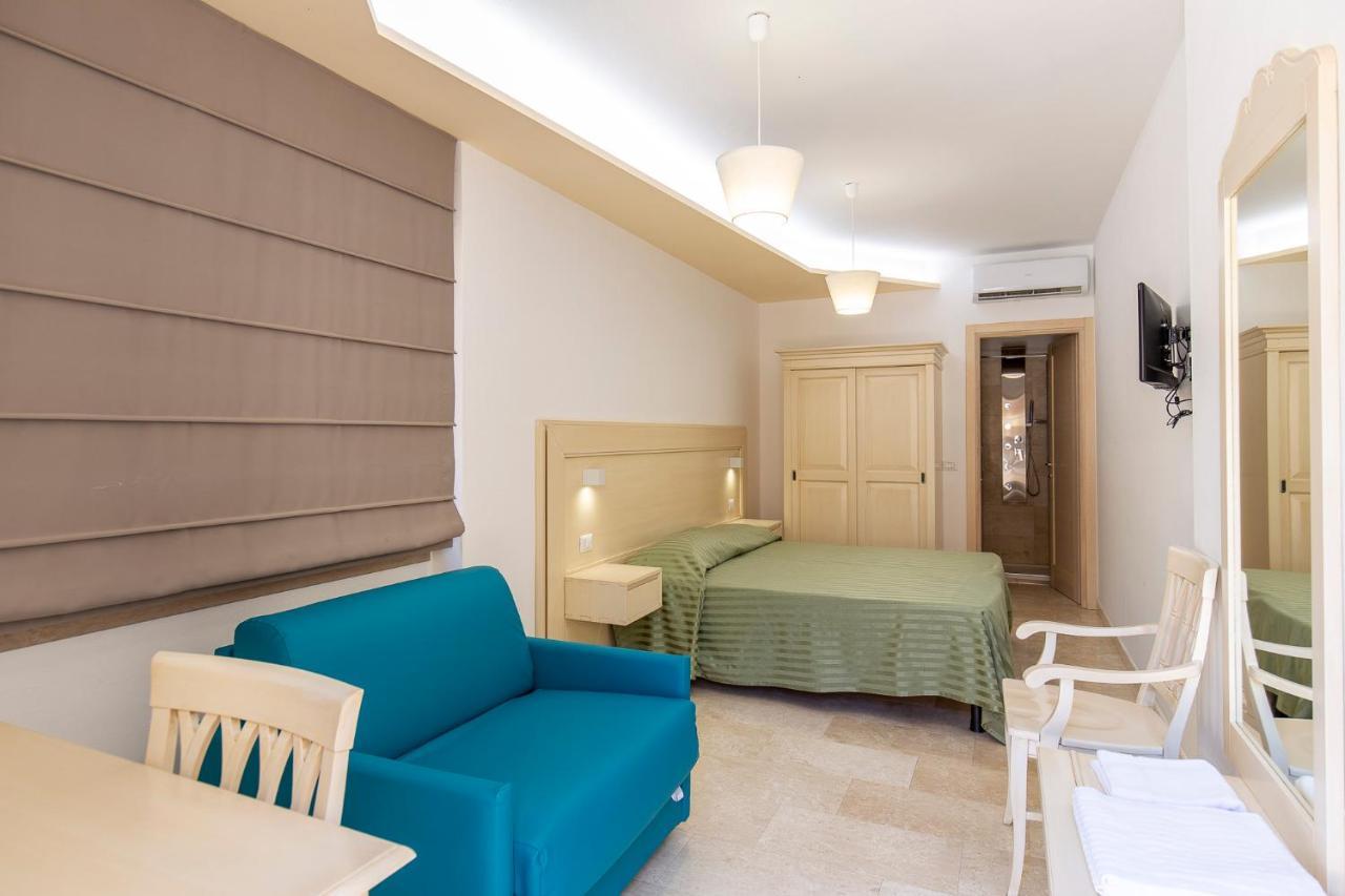 Hotel San Francisco Cala Gonone Buitenkant foto
