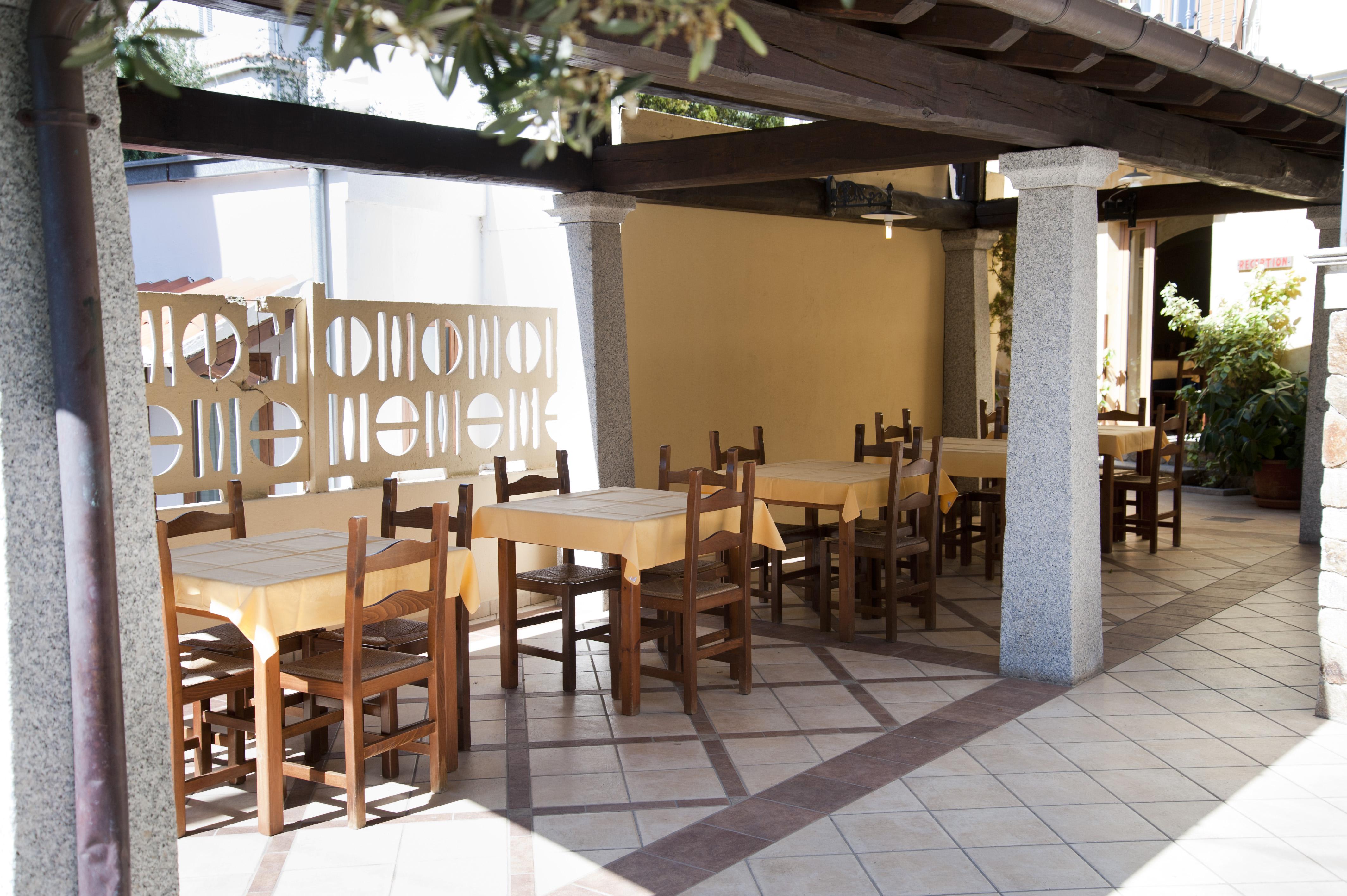Hotel San Francisco Cala Gonone Buitenkant foto
